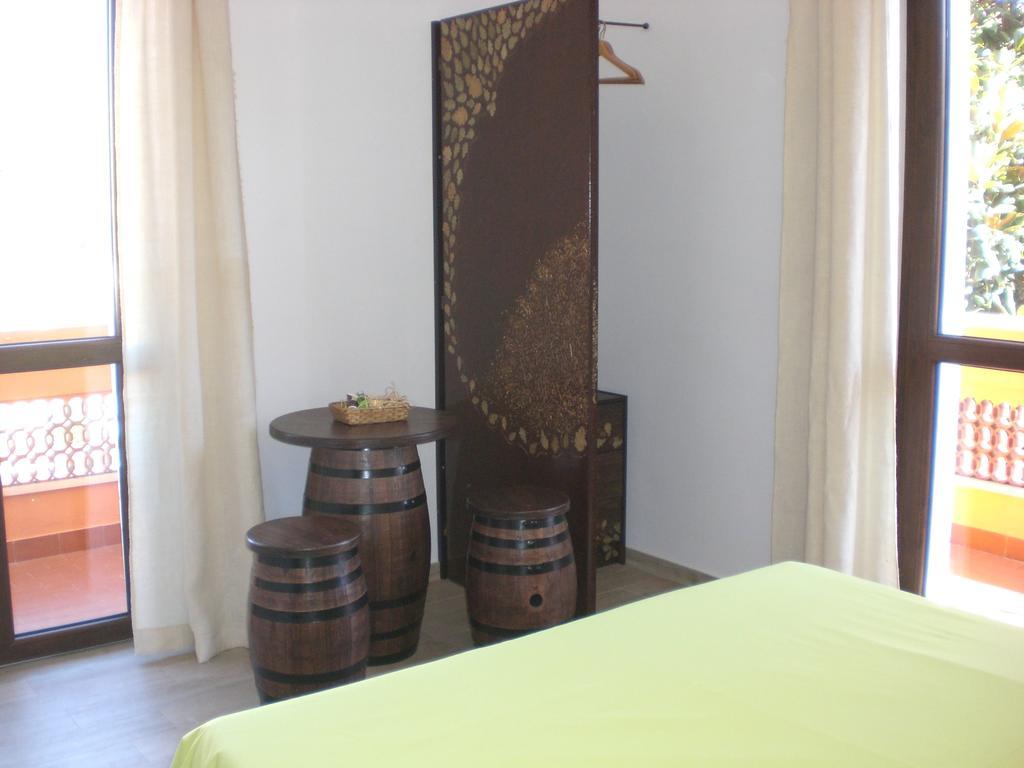 B&B Domus Cerri Fiumicino Bagian luar foto